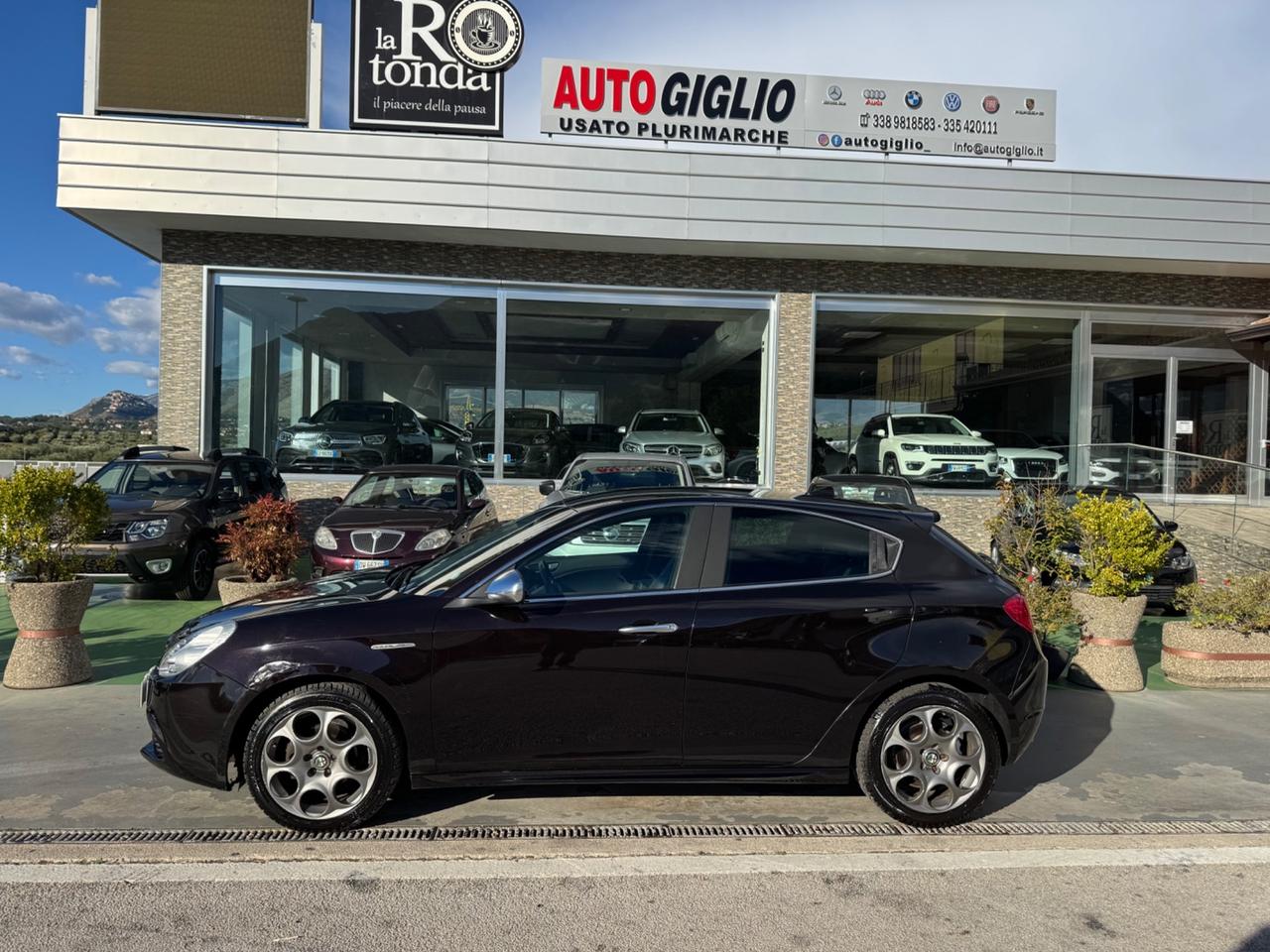Alfa Romeo Giulietta 1.6 JTDm-2 105 CV, NERO ETNA, SEDILI SPORTIVI
