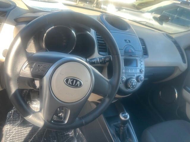 KIA SOUL DIESEL