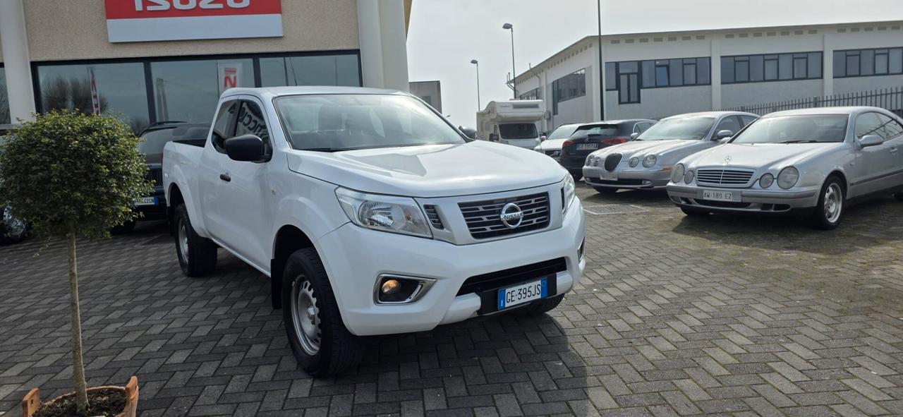 Nissan Navara 2.3 dCi 4WD King Cab Acenta