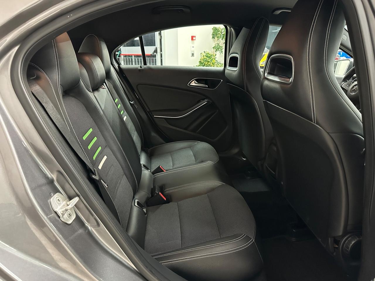 Mercedes-benz A 160 d Automatic Sport 109 Cv - 2017