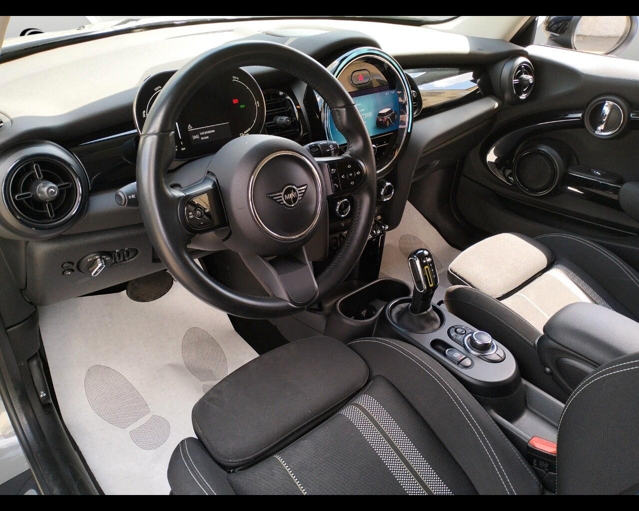 MINI Mini Full El. (F56) Mini Cooper SE Essential
