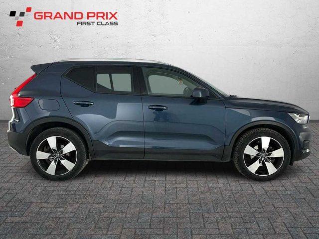 VOLVO XC40 T3 Geartronic Momentum
