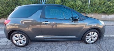 DS3 CONNECTED SPORT CHIC 1,6 DIESEL 75 CV NAVI LEGA SENSORI RETROCAMERA STRAFULL OPTIONAL