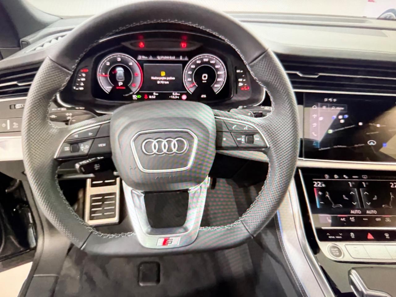 Audi Q8 50 TDI 286 CV quattro tiptronic Sport