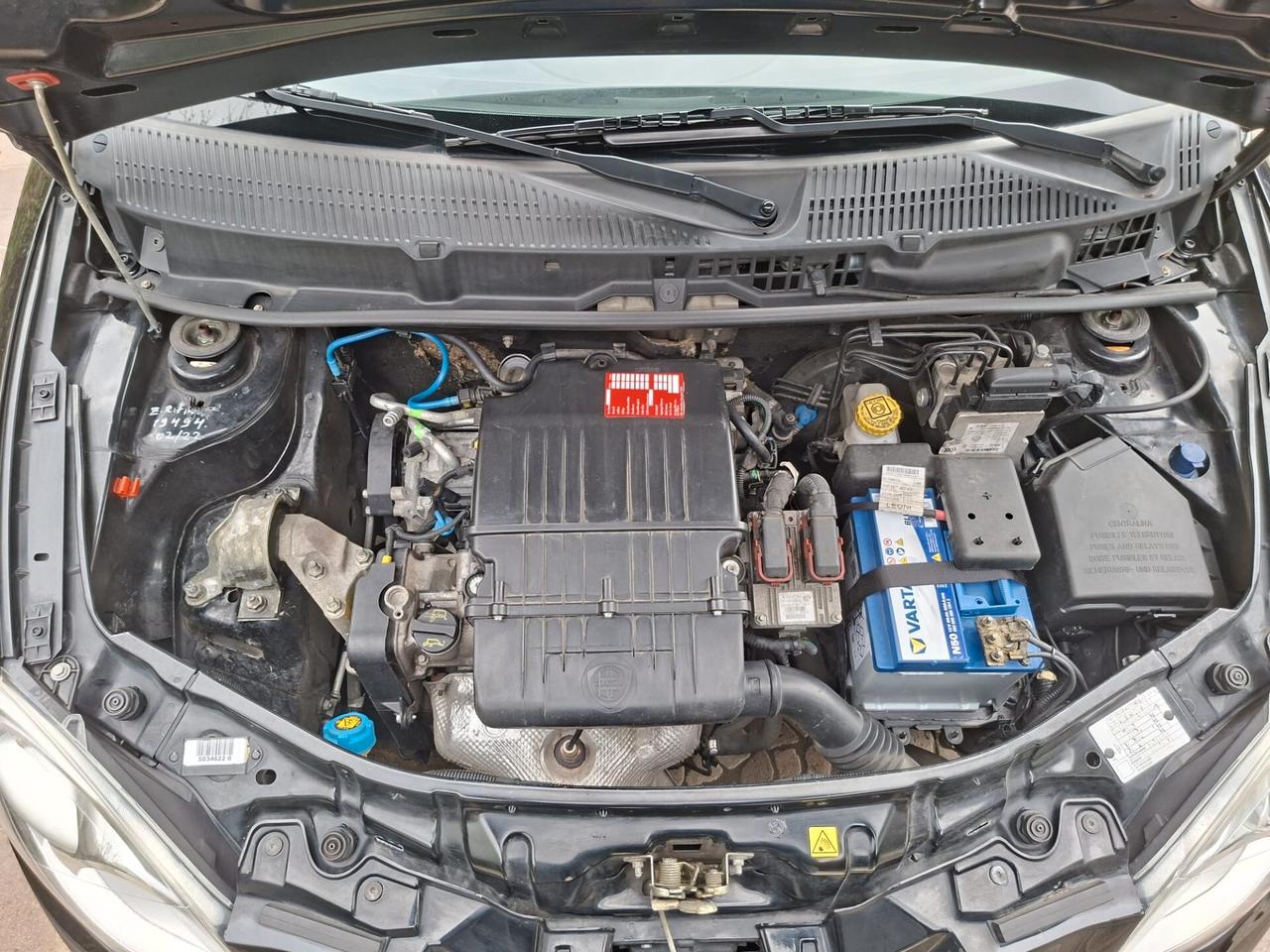 Lancia Ypsilon 1.2 69 CV 3 porte S&S Gold