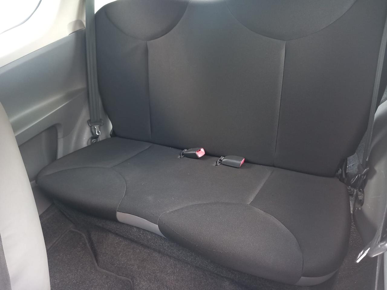 Toyota Aygo 1.0 12V VVT-i 3 porte