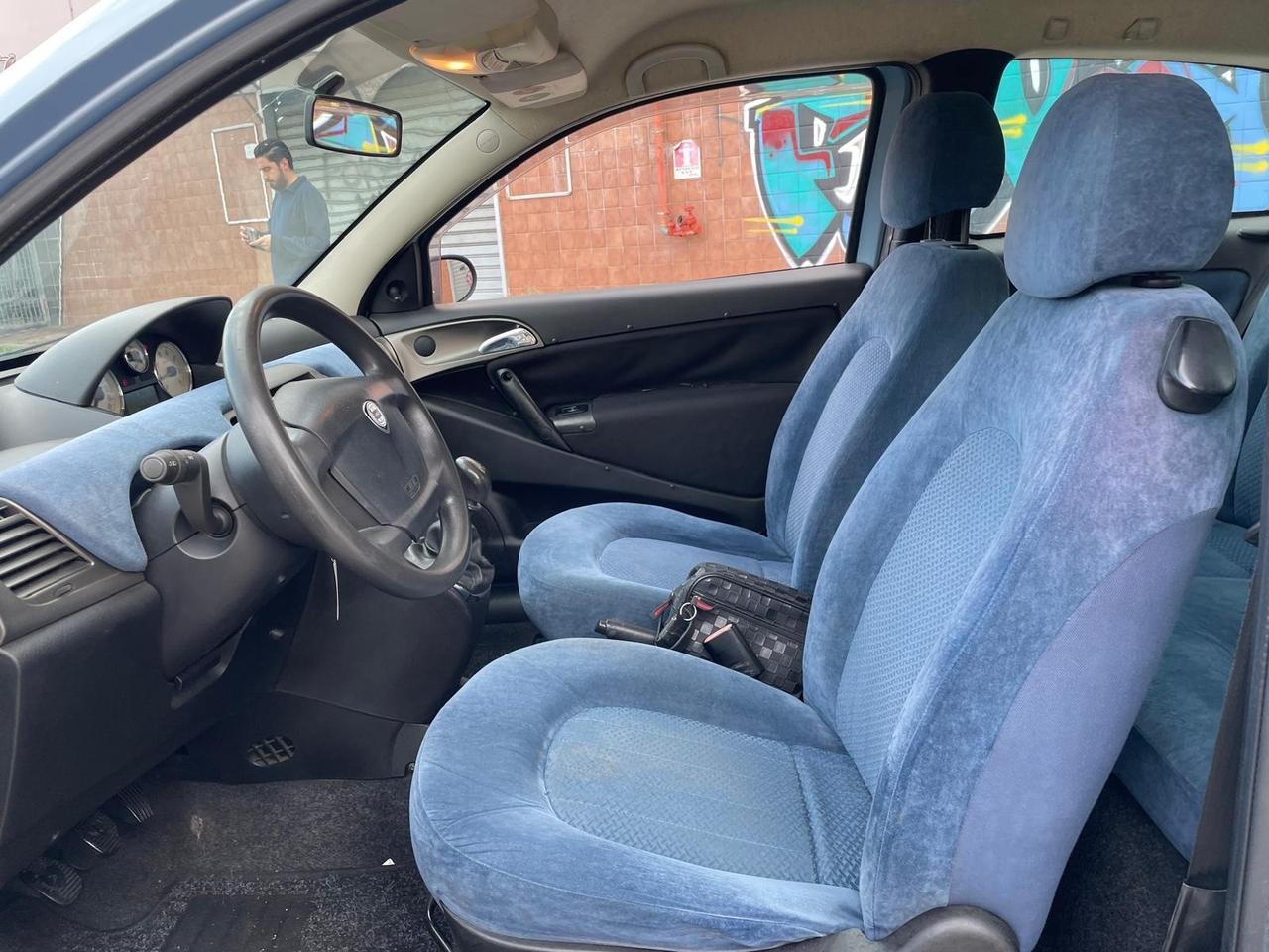 Lancia Ypsilon 1.2 Argento