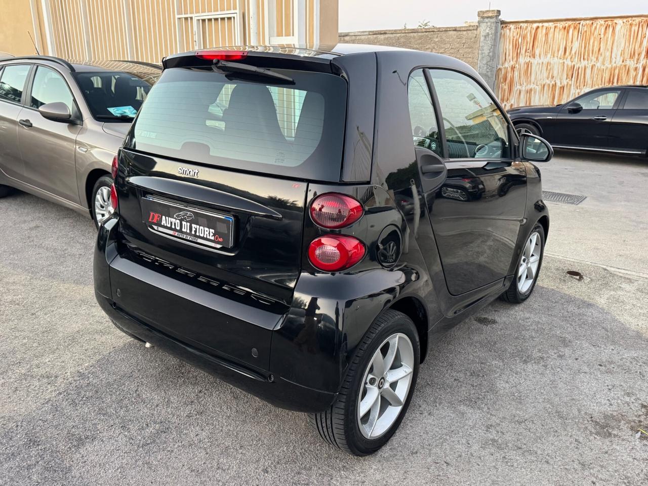 Smart ForTwo 800cdi cambio F1 CON 69.000KM idroguida