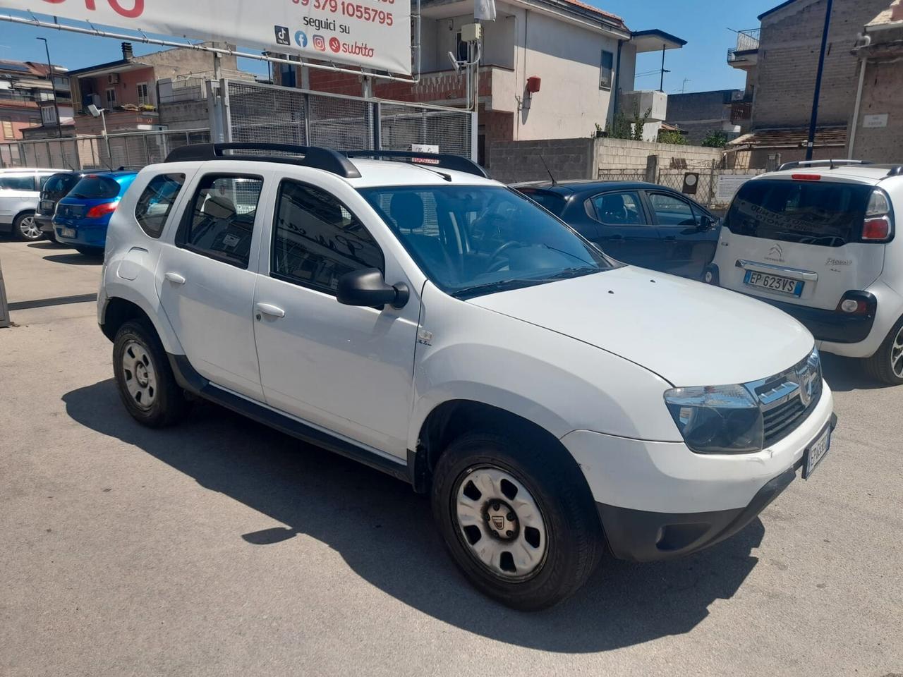 Dacia Duster 1.6cc gpl 12 mesi garanzia-2013