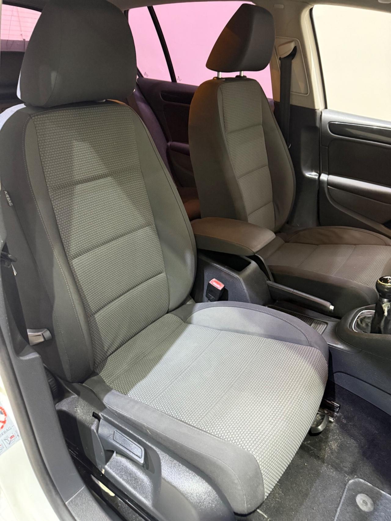Volkswagen Golf 1.6 TDI DPF 5p. Highline