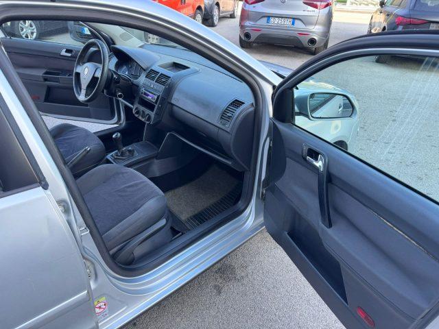 VOLKSWAGEN Polo 1.4/69CV TDI 5p. Sportline DIESEL ok neopatentati