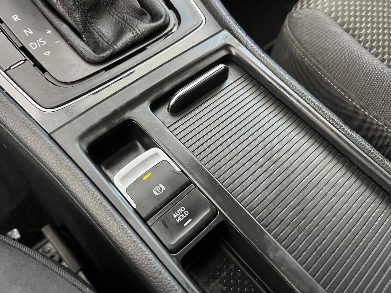 Volkswagen Golf 1.5 TGI DSG 5p. Executive BlueMotion Technology