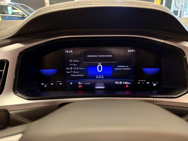 VOLKSWAGEN T-Roc 1.5 TSI ACT DSG LED -UNICO PROPRIETARIO - CARPLAY