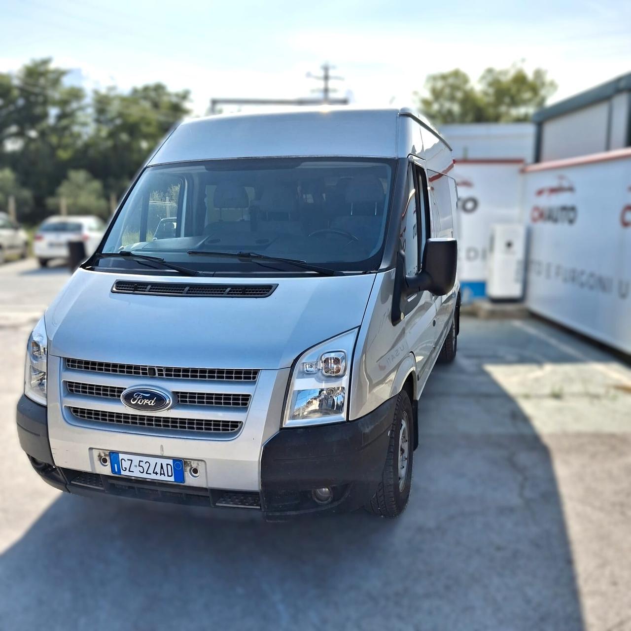 FORD TRANSIT CUSTOM 2.2 DIESEL 6 POSTI