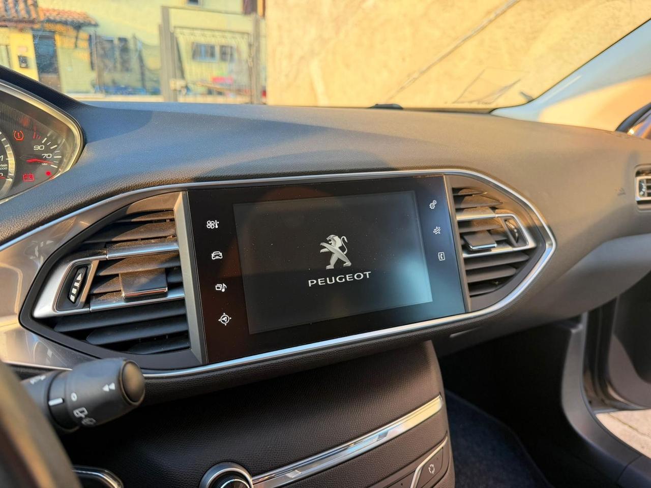 Peugeot 308 PureTech Turbo 110 S&S SW Active