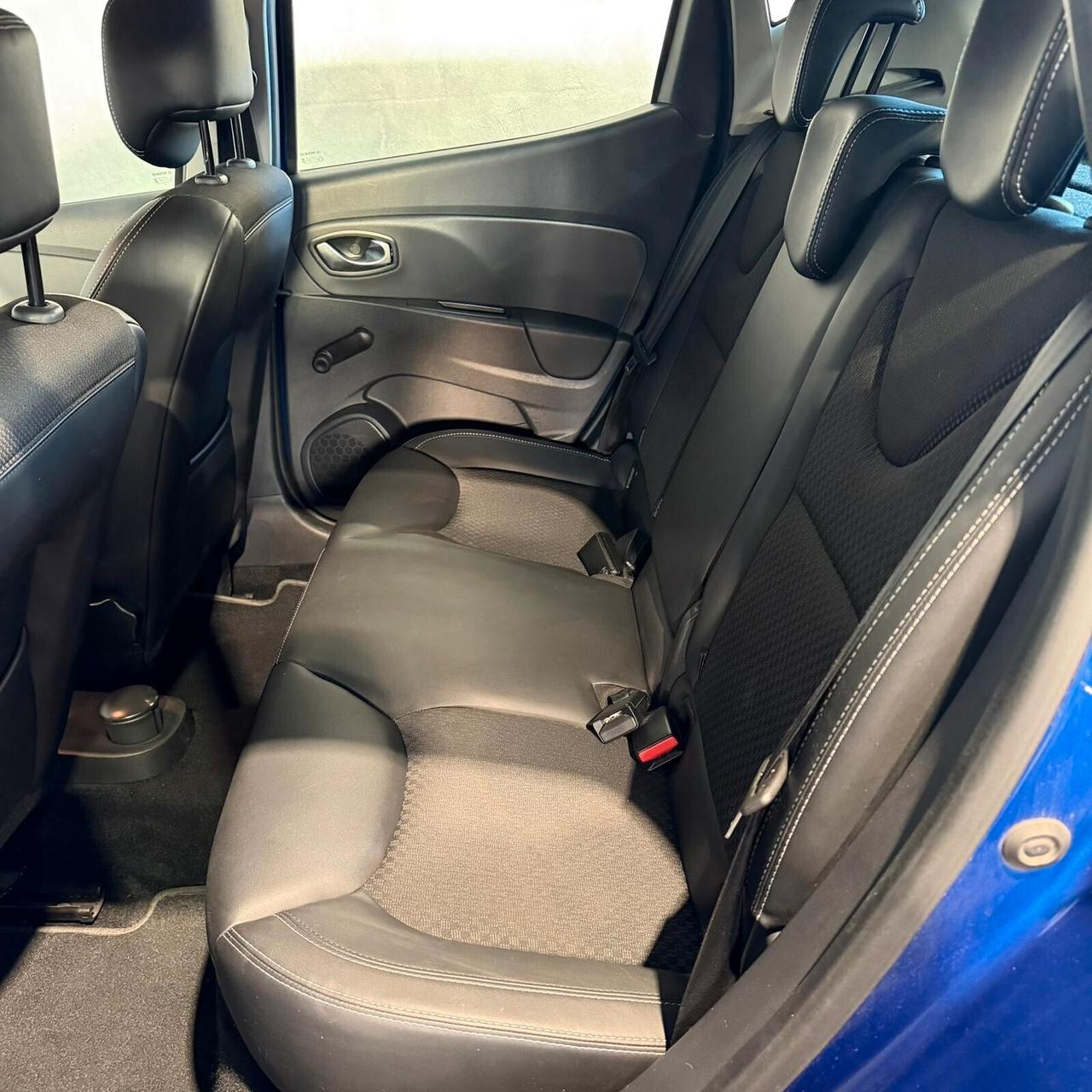 Renault Clio TCe 12V 90CV Start&Stop 5 porte Energy Duel2