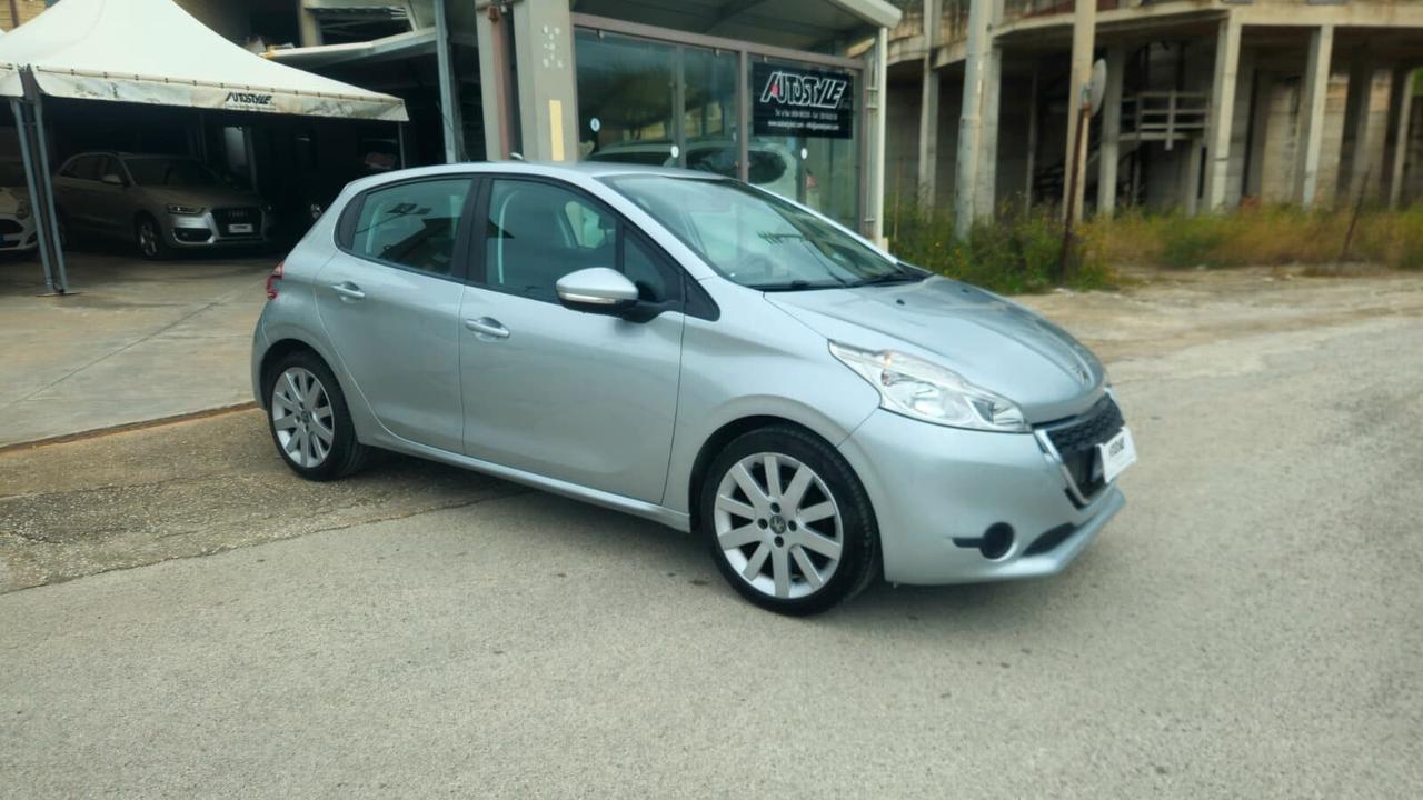 Peugeot 208 1.2 82CV 5porte Active