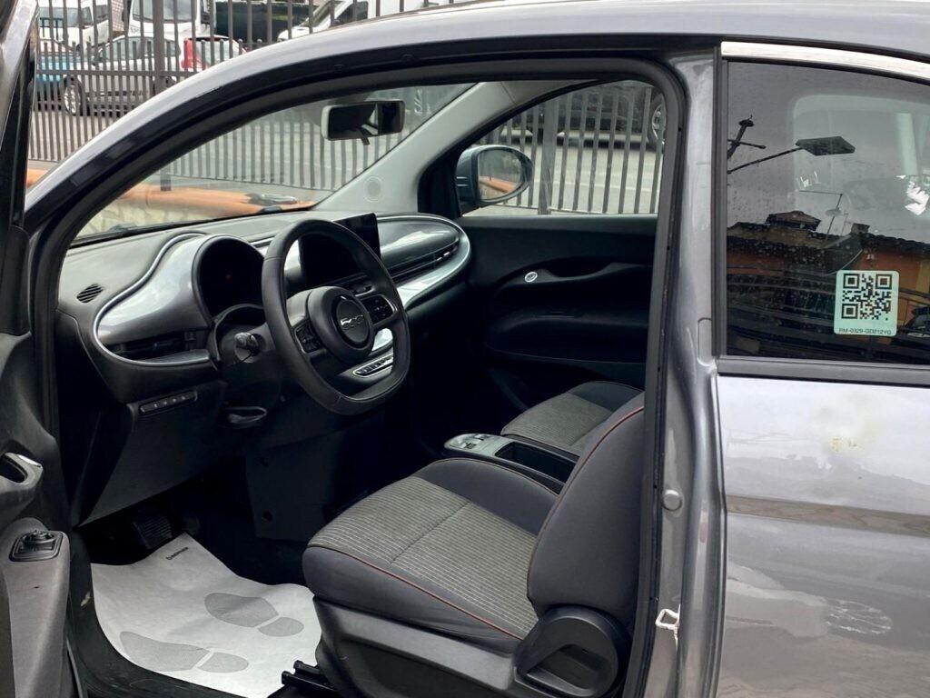 FIAT 500E BUSINESS OPENING EDITION