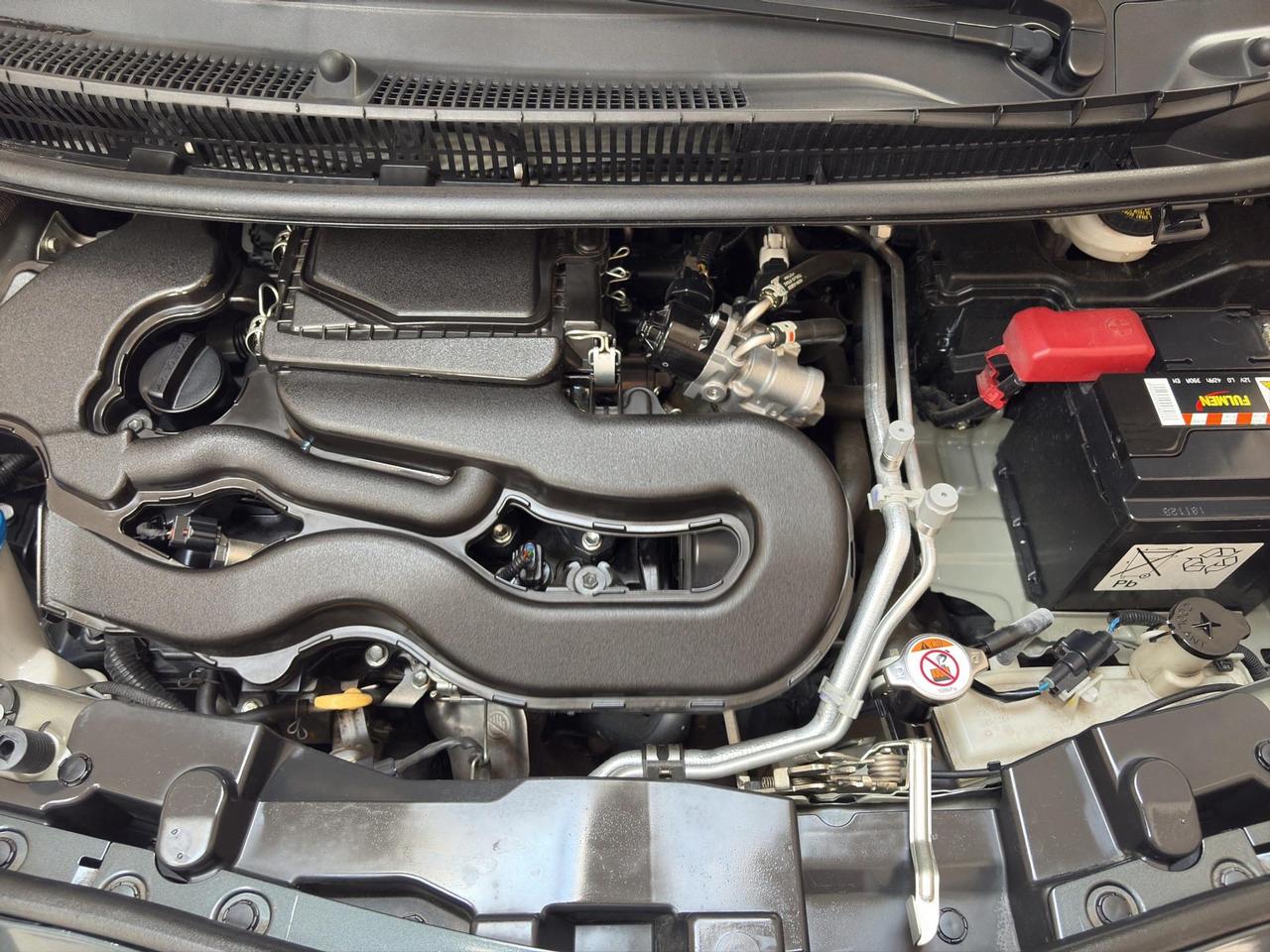 Toyota Aygo 5p 1.0 x-play 72cv