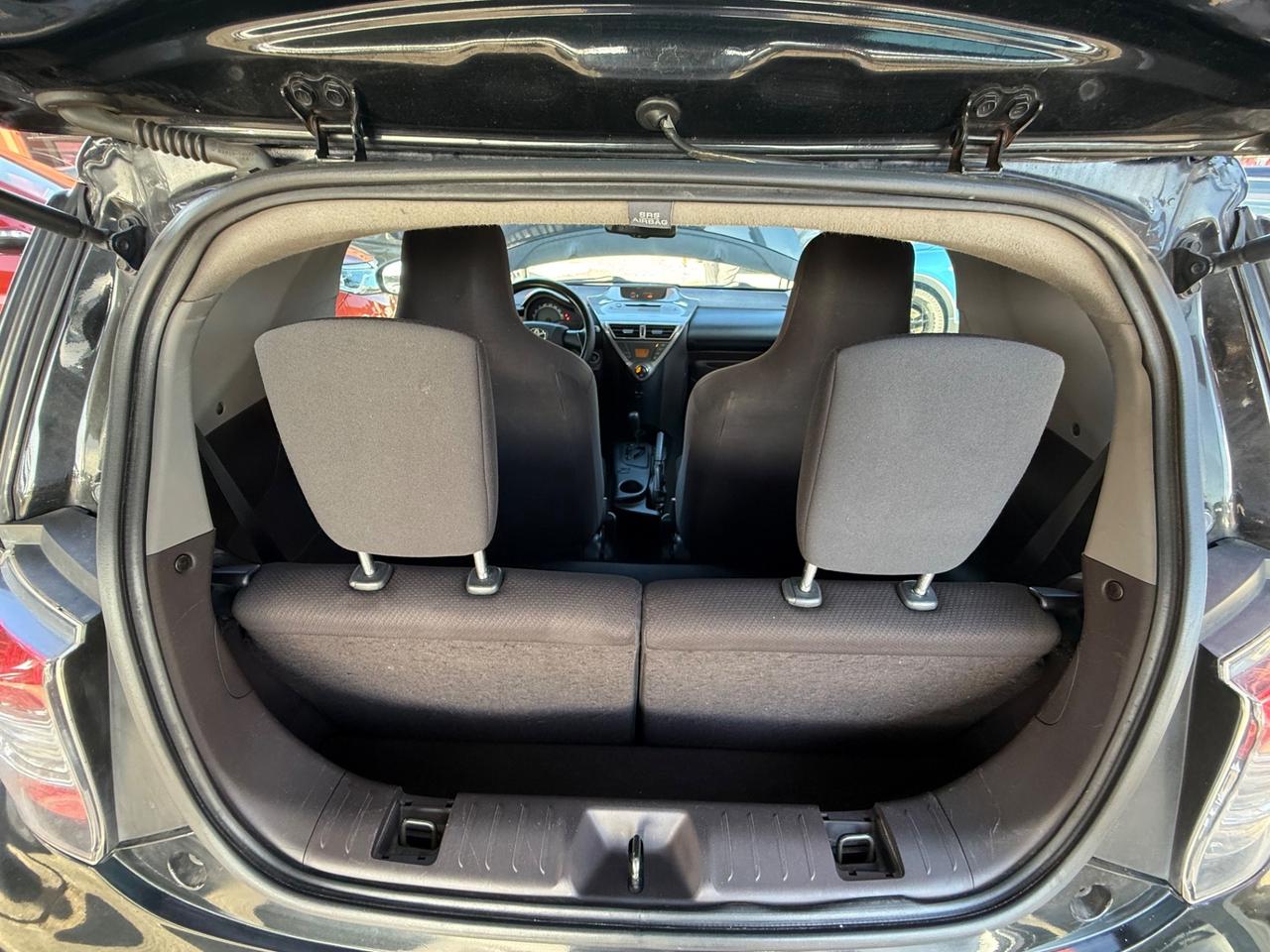 Toyota iQ 1.0/rate/permute/garanzia