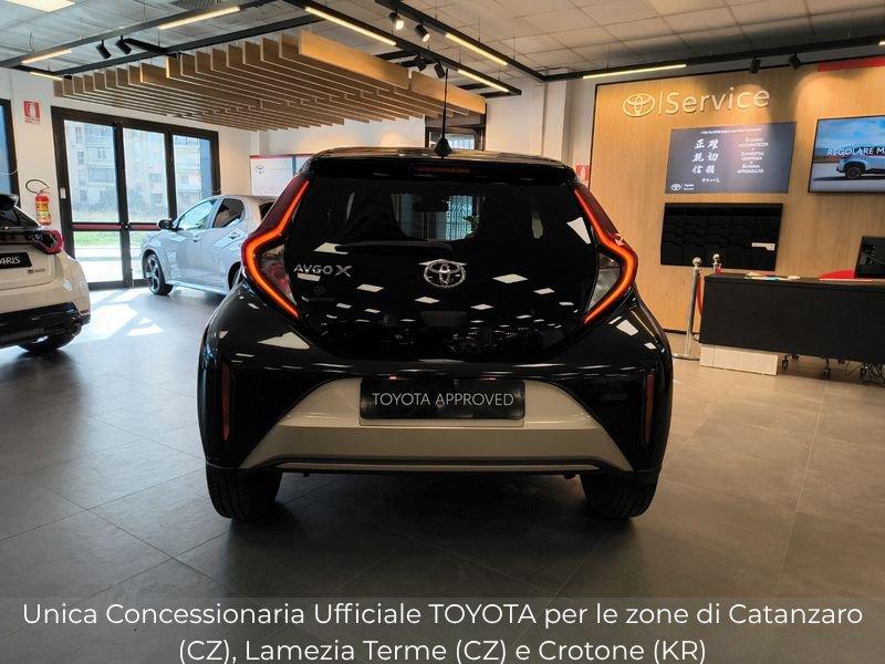 Toyota Aygo X 1.0B (72 CV) Trend Air S-CVT