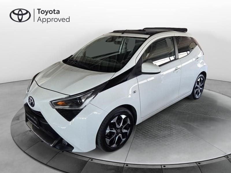 Toyota Aygo 2ª serie Connect 1.0 VVT-i 72 CV 5 porte x-wave MMT