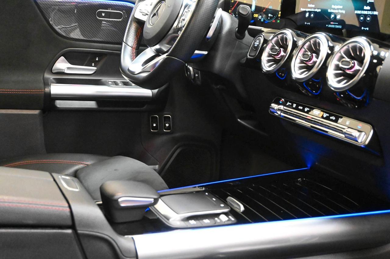 MERCEDES GLA (H247) GLA 250 e hybrid E...