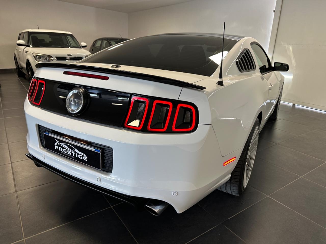 FORD MUSTANG 5.0 SALEEN V8 GPL PRONTA CONSEGNA