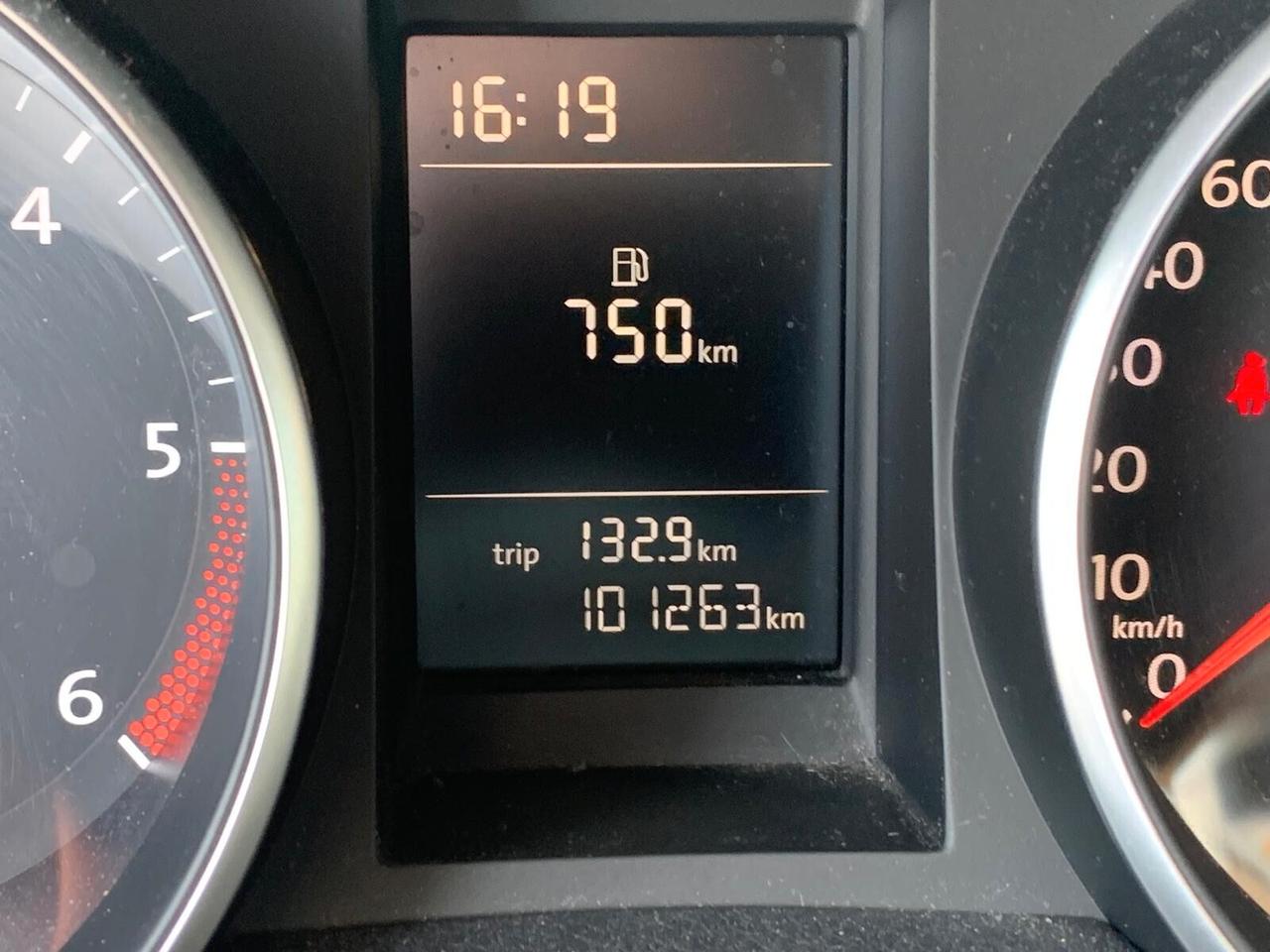 Volkswagen Golf VI 2.0 TDI 110CV Neopatentati