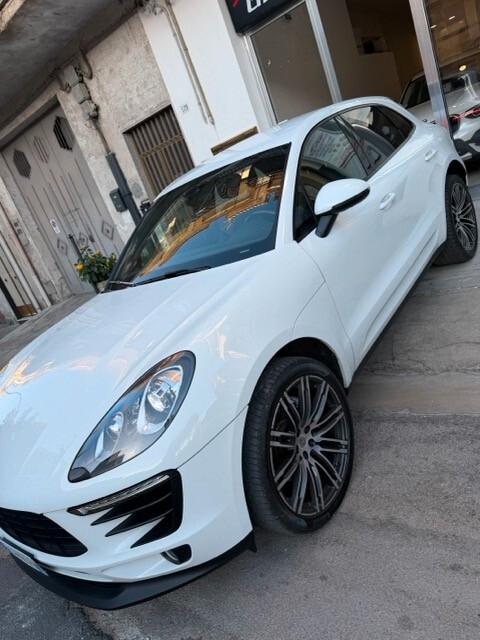Porsche Macan 2.0