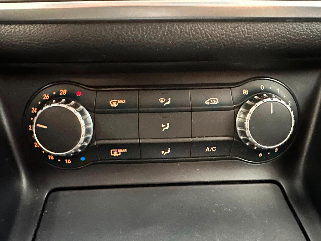 Mercedes-benz CLA 220 CDI Automatic Premium