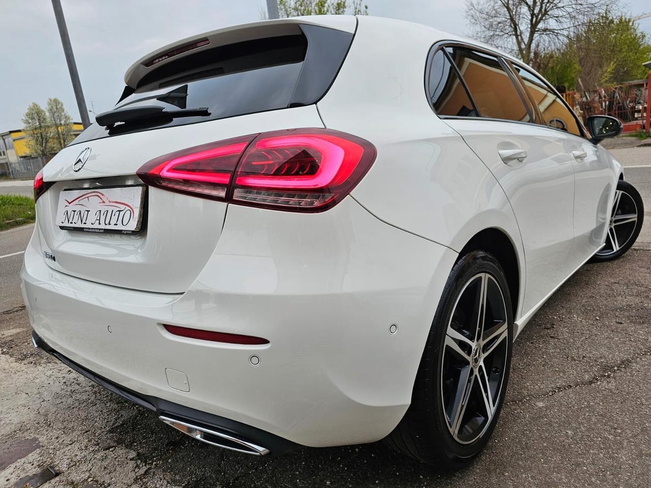 Mercedes-benz A 180d 115cv Sport*Aut*Pelle*Navi*Bi-Xeno*18*Euro6