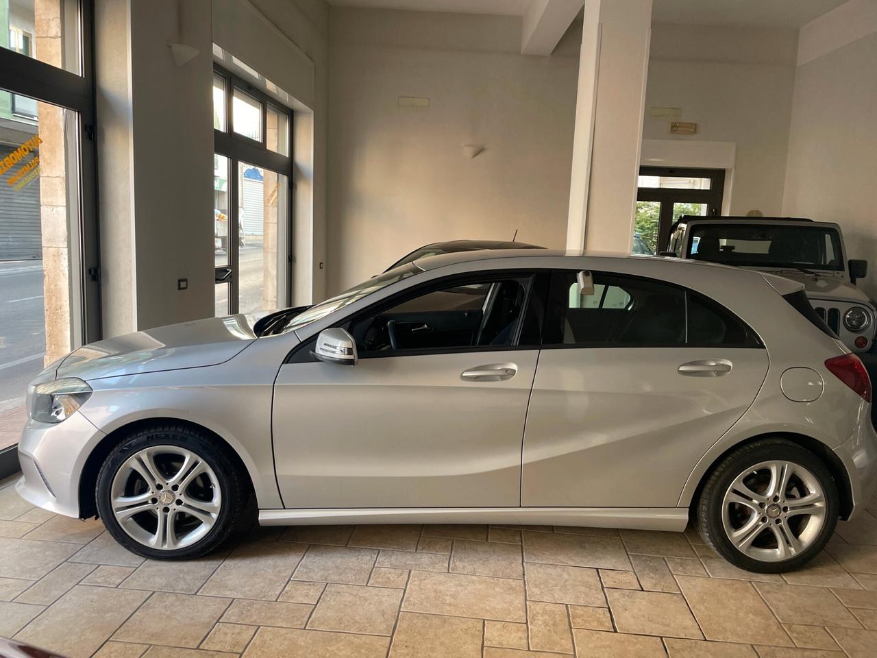 Mercedes-benz A 180 A 180 d Automatic Premium