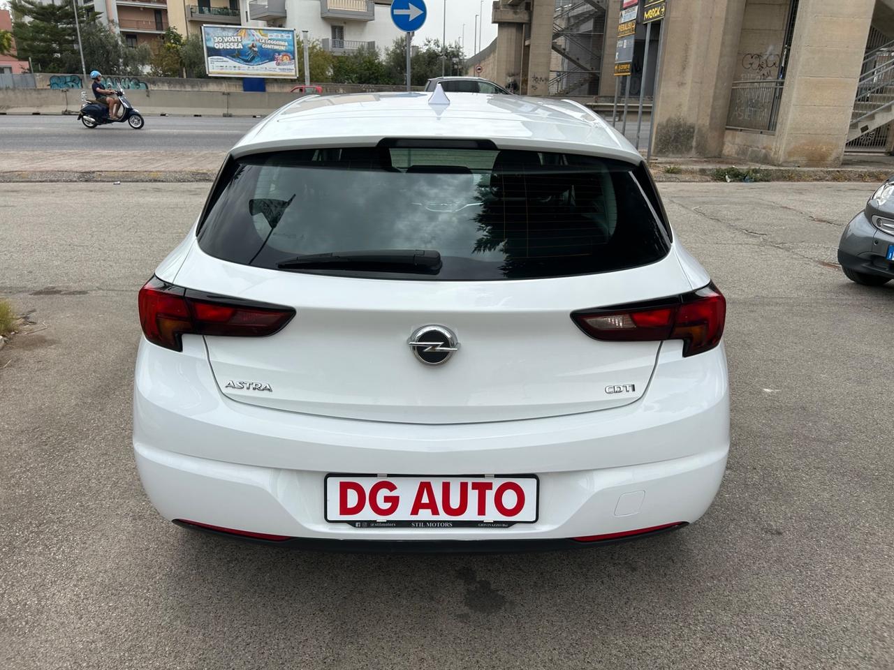 Opel Astra 1.6 CDTi 95 cavalli 2016 bixeno
