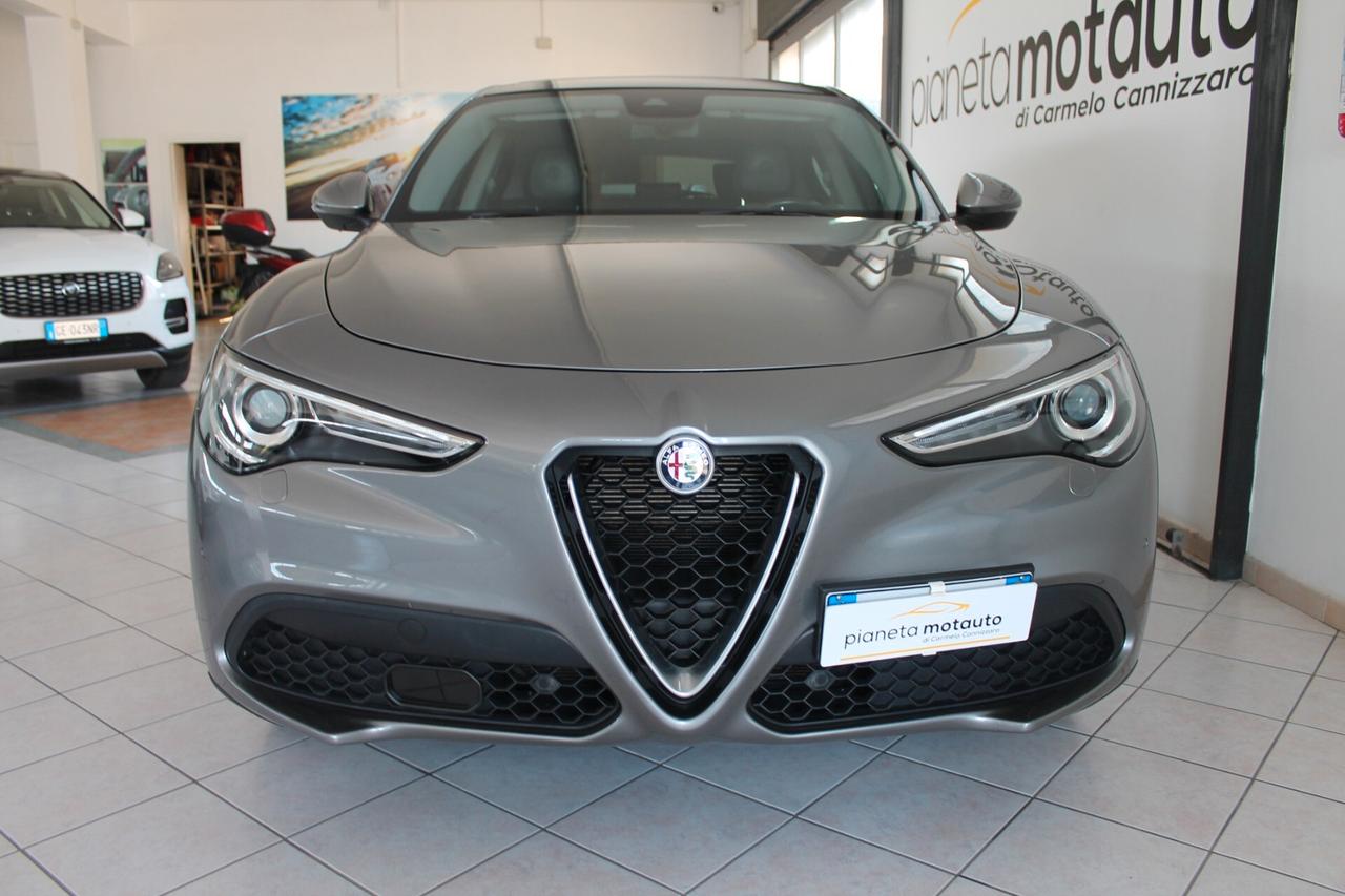 Alfa Romeo Stelvio 2.2 Turbodiesel 160 CV AT8 RWD Sport-Tech