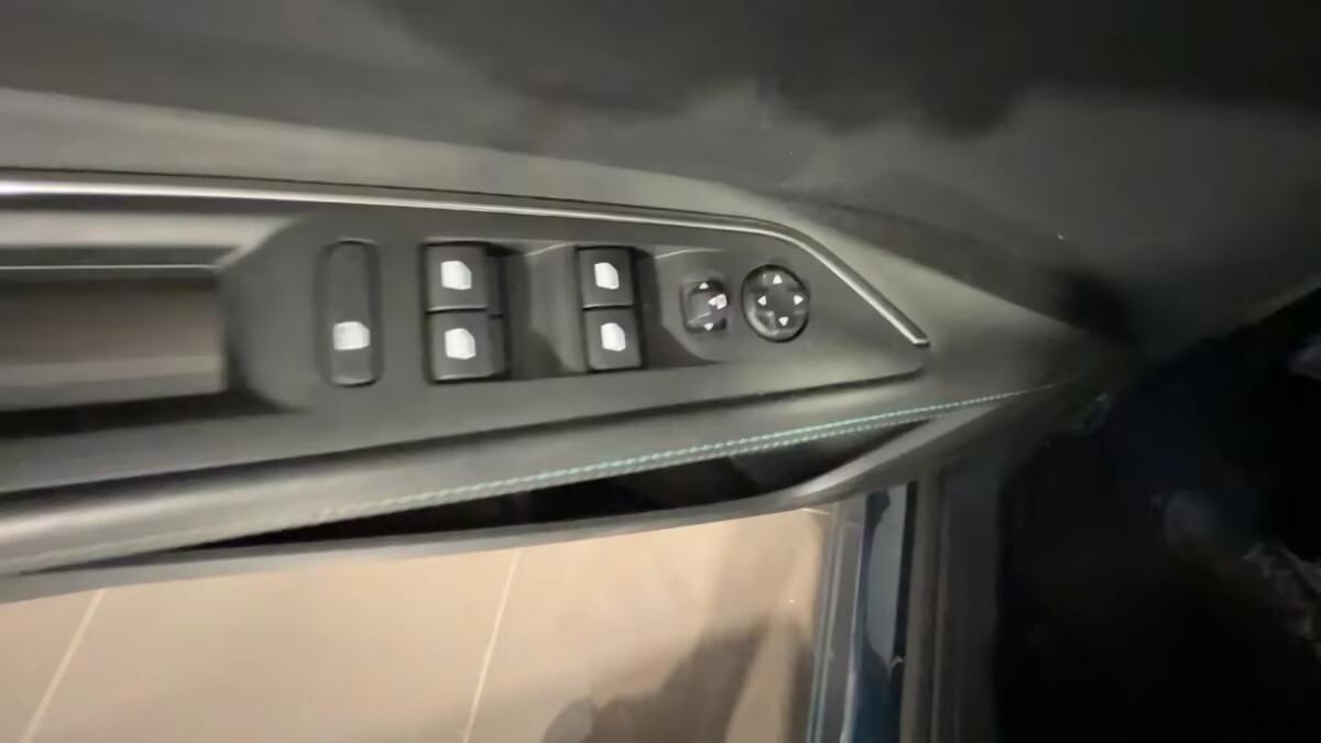 Peugeot 3008 Hybrid 225 e-EAT8 Allure Pack