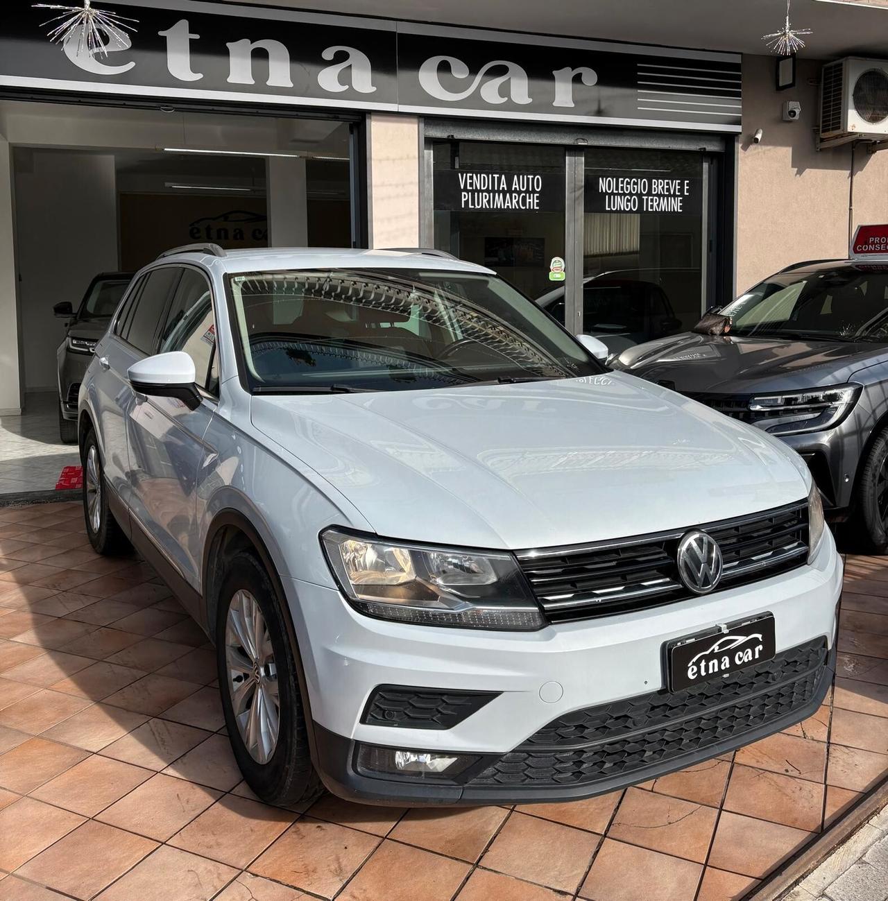 Volkswagen Tiguan 2.0 TDI BUSINESS DSG