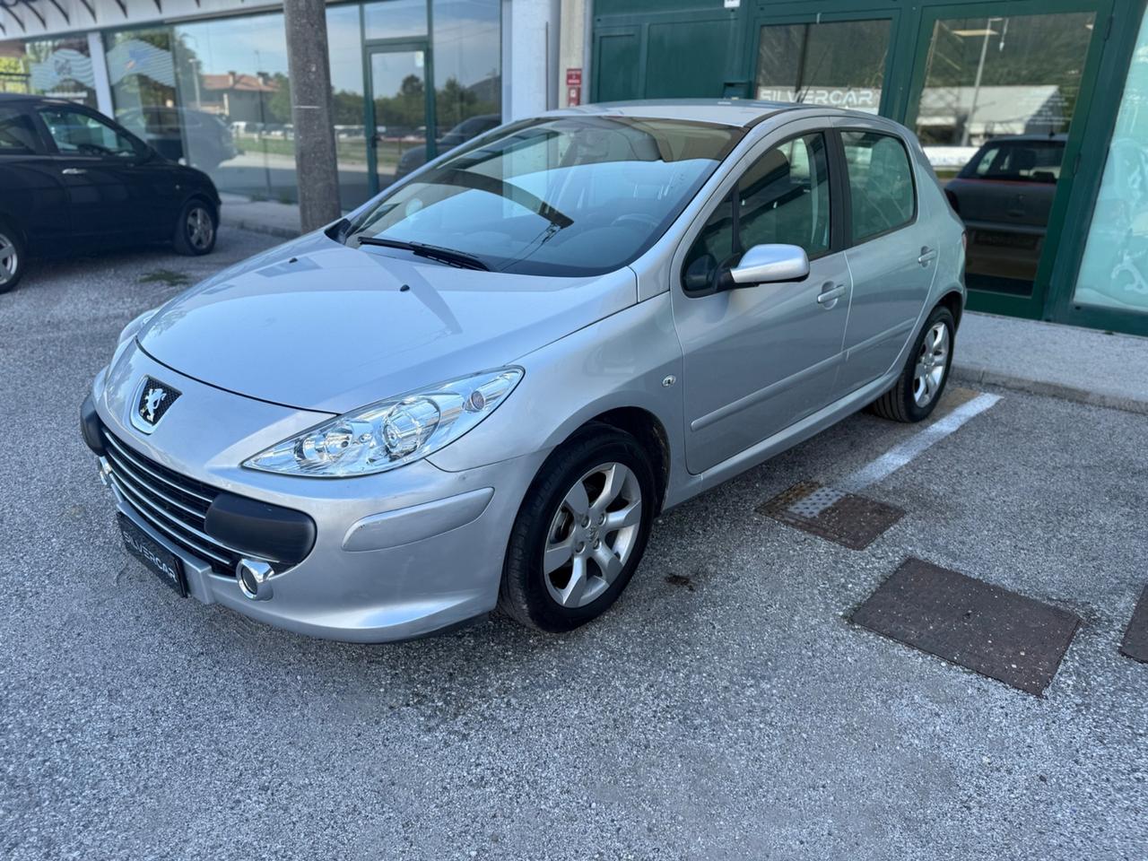 Peugeot 307 1.6 5p.