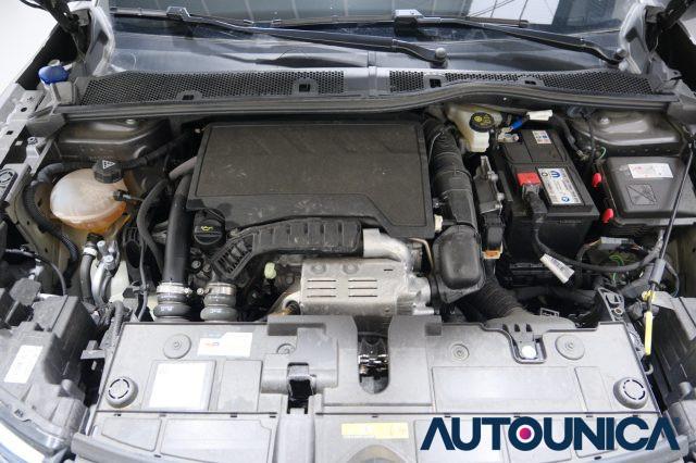 CITROEN C4 PURETECH 130 S&S EAT8 MAX FARI LED