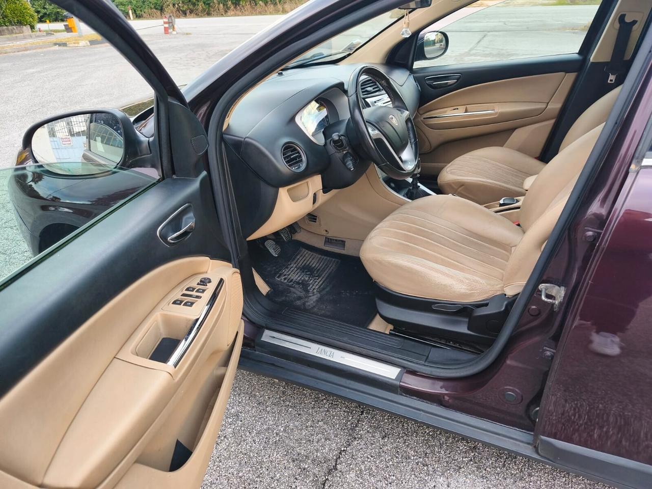 Lancia Delta 1.6 MJT Gold Ok Neopatentati Accetto Permute