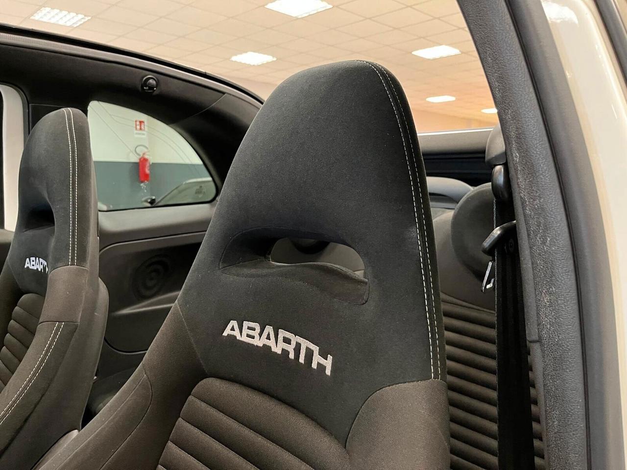 Abarth 595 C 1.4 Turbo T-Jet 180 CV Competizione MTA