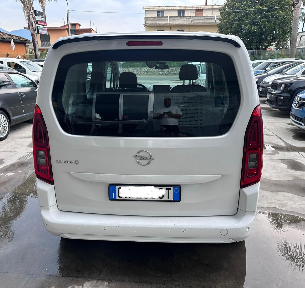 Opel Combo Life Combo-e 50kWh Edition Plus