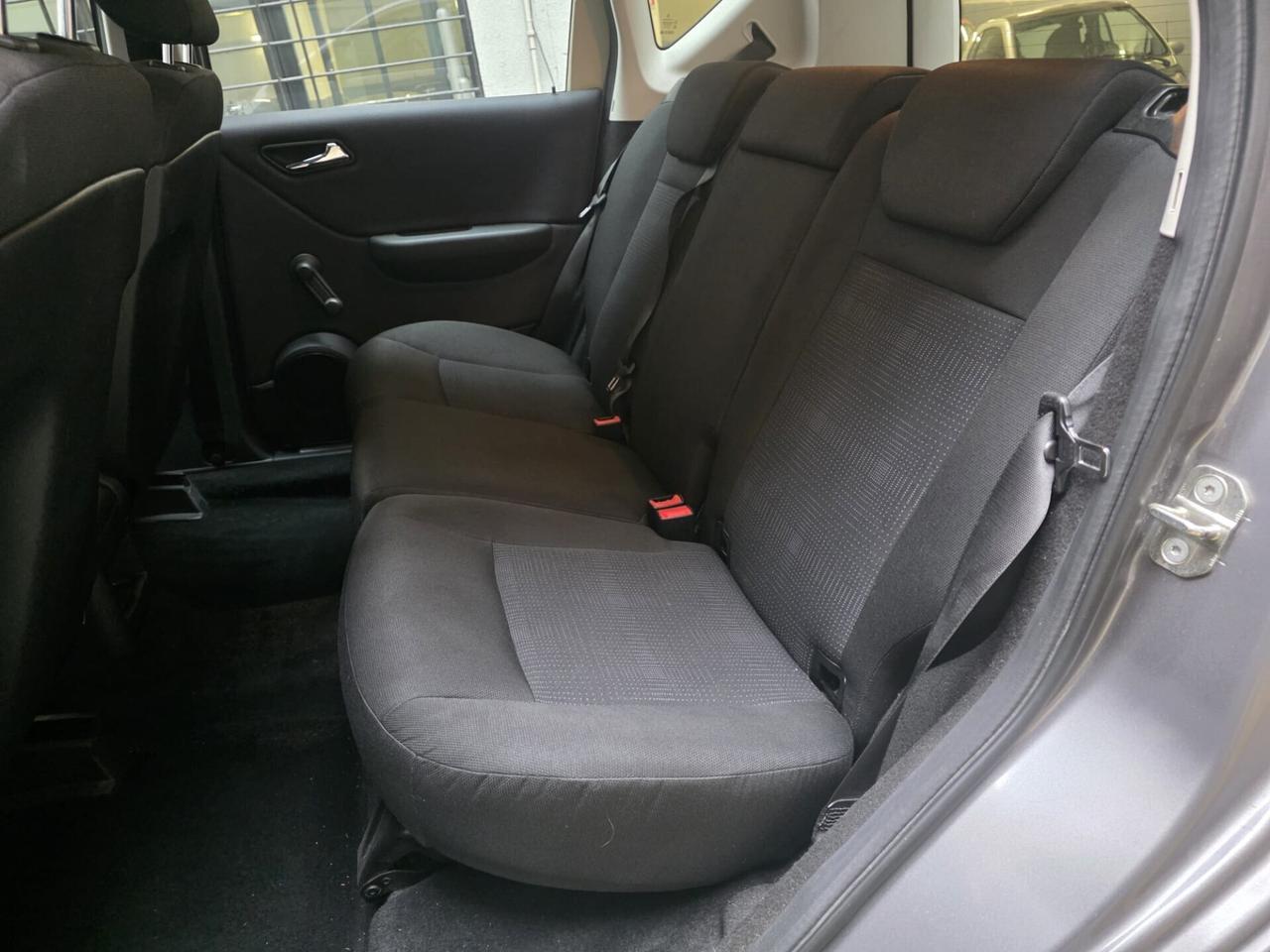 Mercedes-benz A 160 - SOLI 76.000KM
