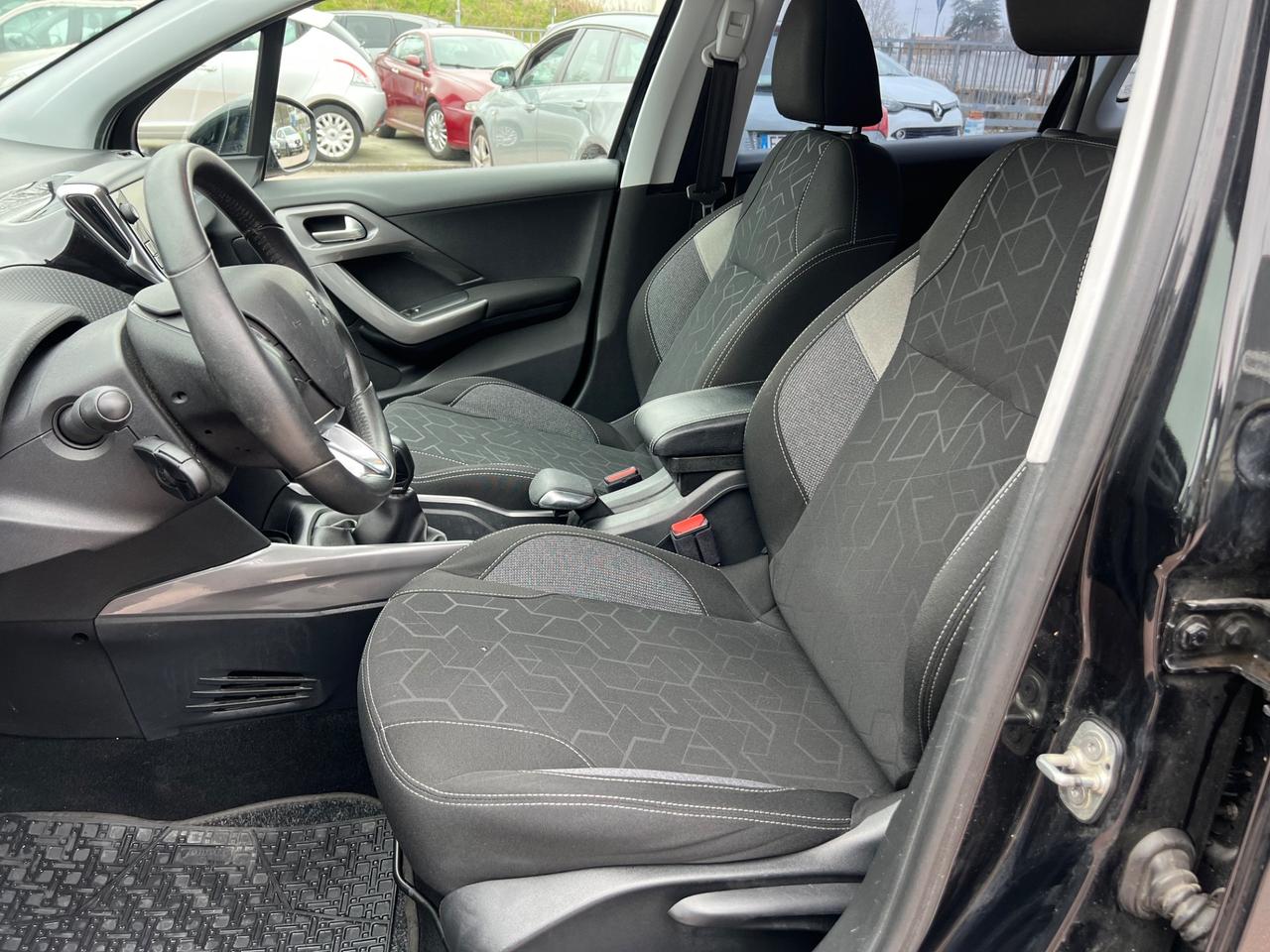 Peugeot 2008 BlueHDi 100 Allure