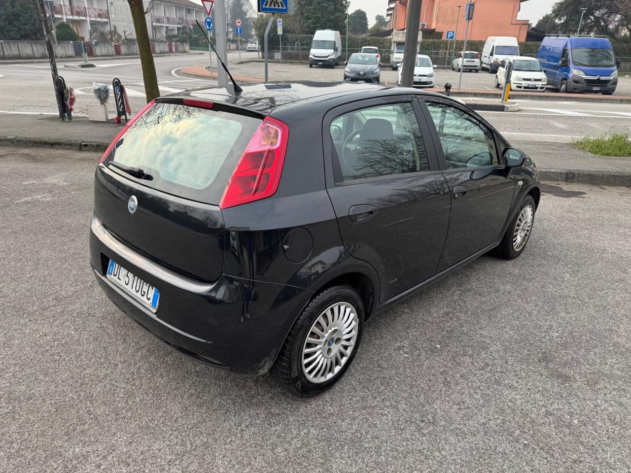 Fiat Grande Punto 1.2 BENZINA OK NEOPATENTATI