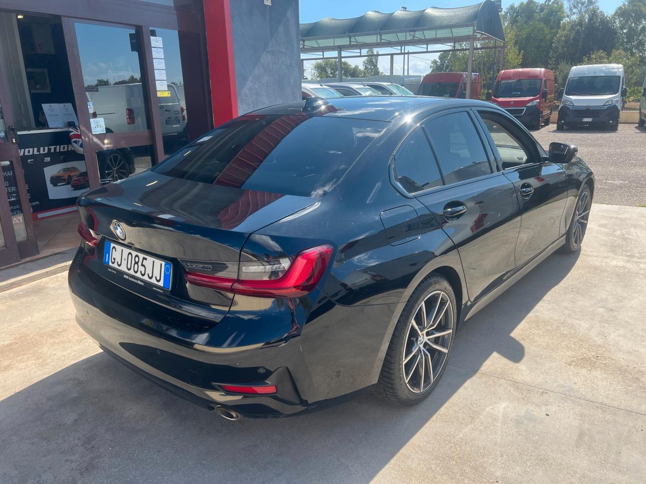 Bmw 320d Sport Automatica Pelle Rossa Berlina
