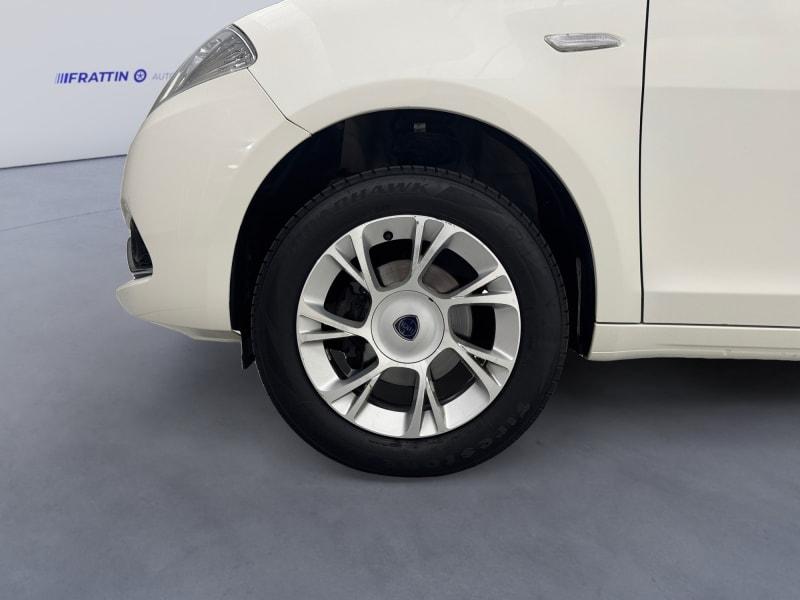 LANCIA YPSILON 0.9 TWINAIR 85 CV 5 POR