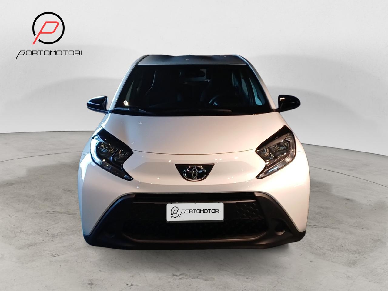 TOYOTA Aygo X - Aygo X 1.0 VVT-i 72 CV 5 porte Active