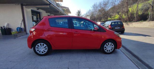 TOYOTA Yaris 1.0 5 porte Active