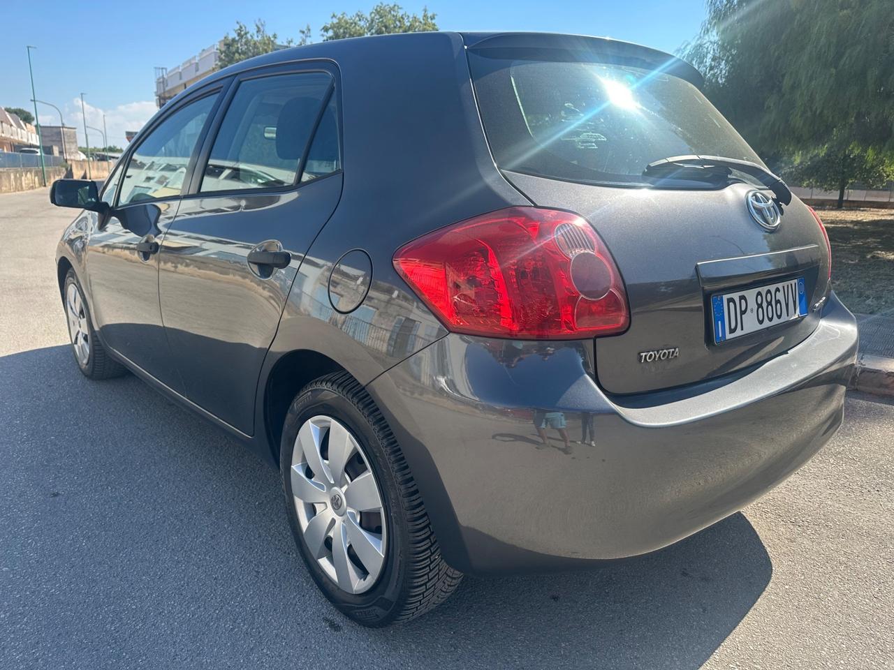 Toyota AURIS 1.4 DIESEL 2008 - SPAZIOSA